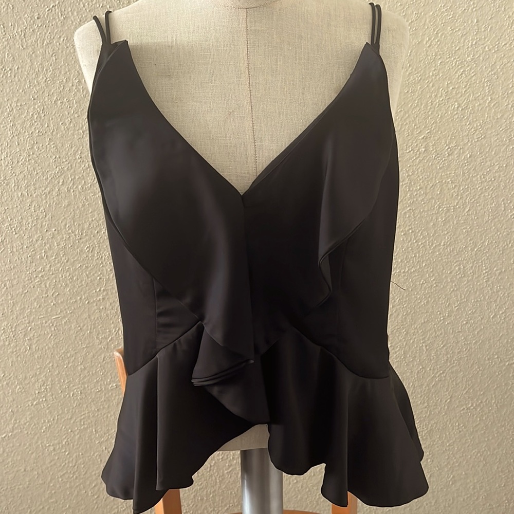 Black Top size medium  100% polyester good condition